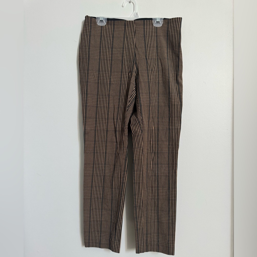 Size 4. Skinny stretch pants